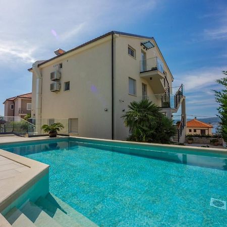 Dita A Crikvenica Esterno foto